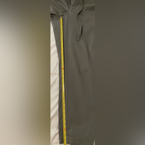 Lou & Grey Pants - Picture 8 of 9